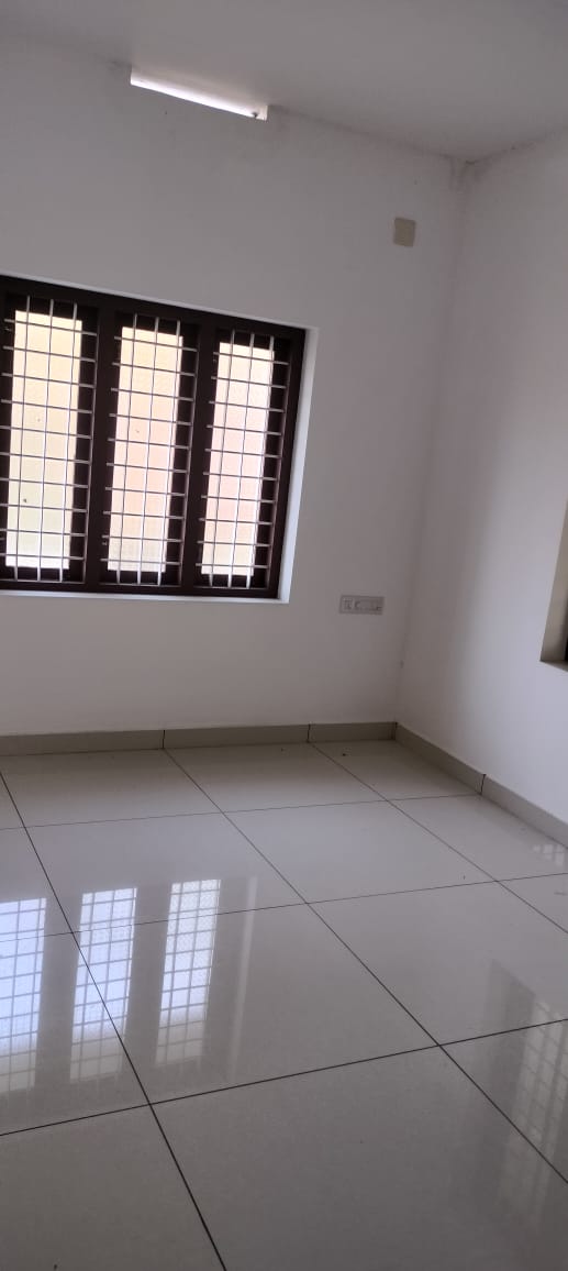 4 BHK New House for sale in Kuttoor,Thrissur