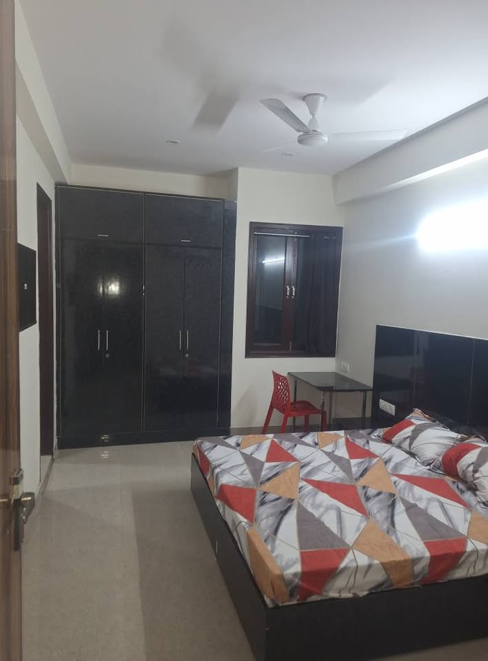 3bhk flat rent in essel tower mg road gurgaon