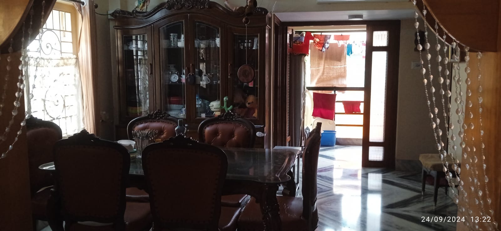 4 BHK FLAT AT PROPER GARIAHAT, KOLKATA