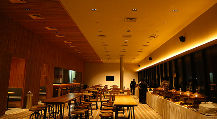 Urbana , EM Bypass , Anandapur, Kolkata