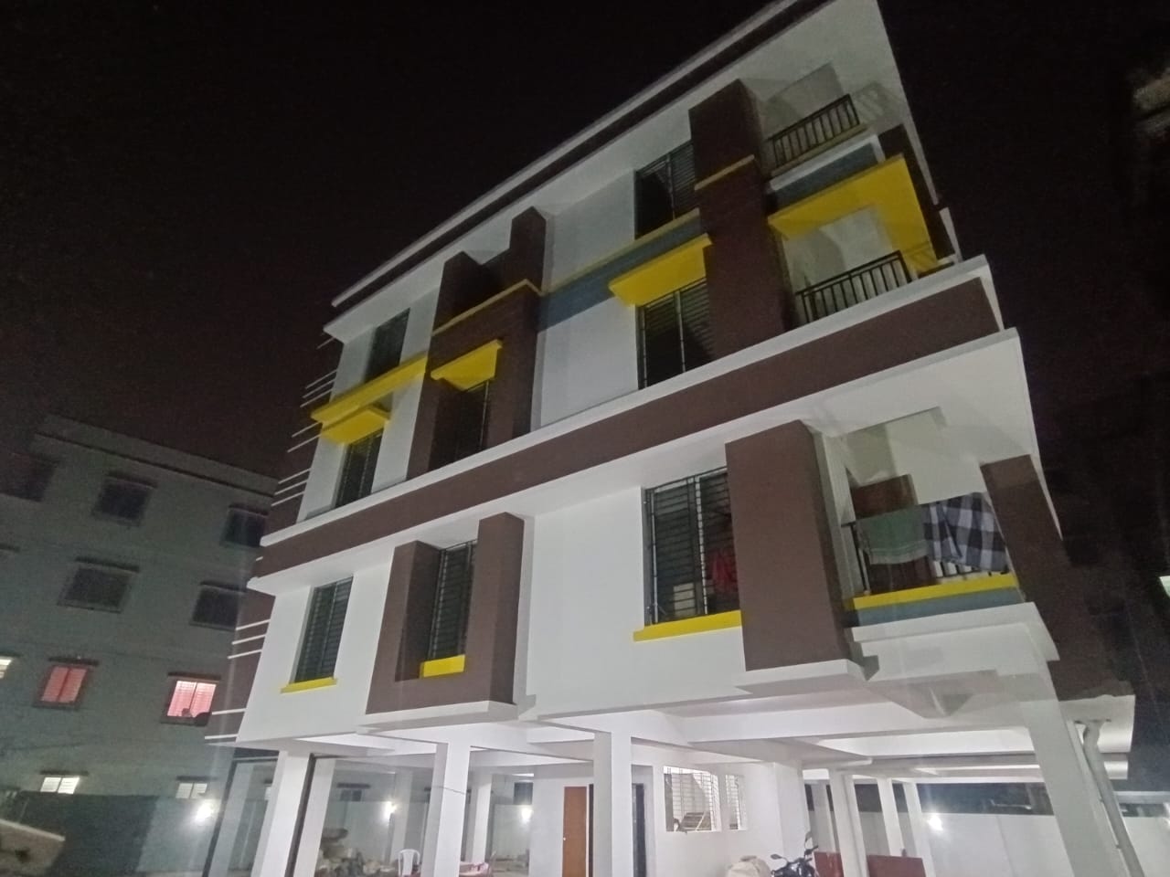Ready to Move 2 BHK Apartment at Kasba