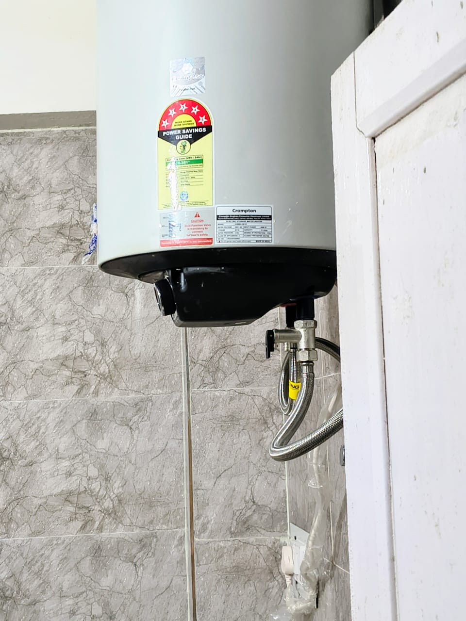 Space available for rent in main Shimla