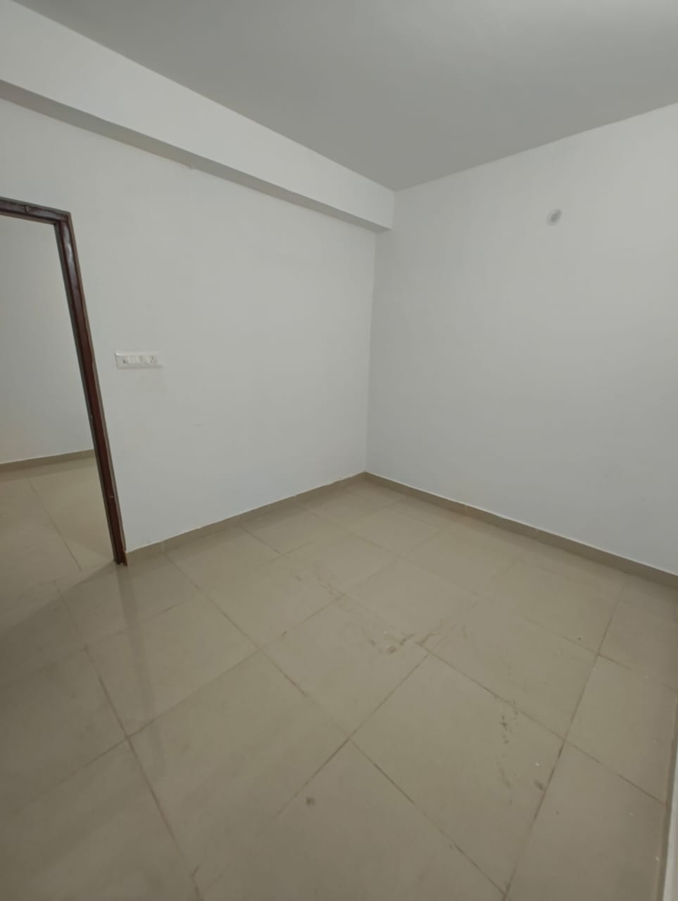 2 BHK Flat for sale in Vatika 