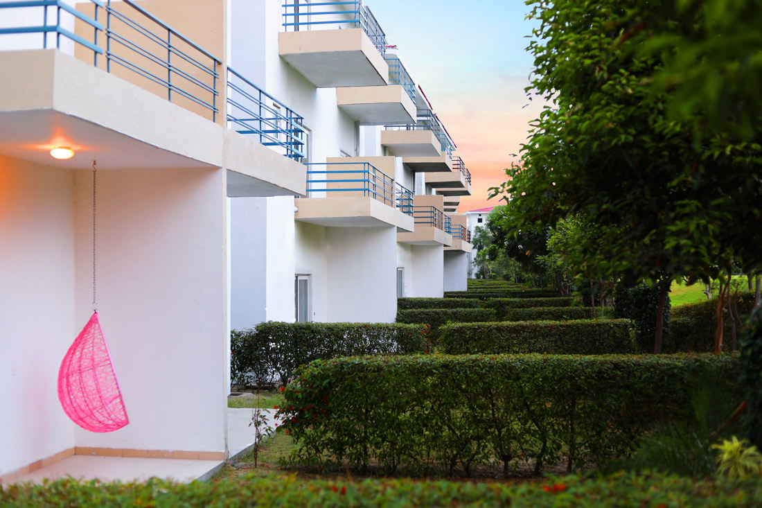 Independent Villas in Greater Noida – Paramount Golf Foreste Villas