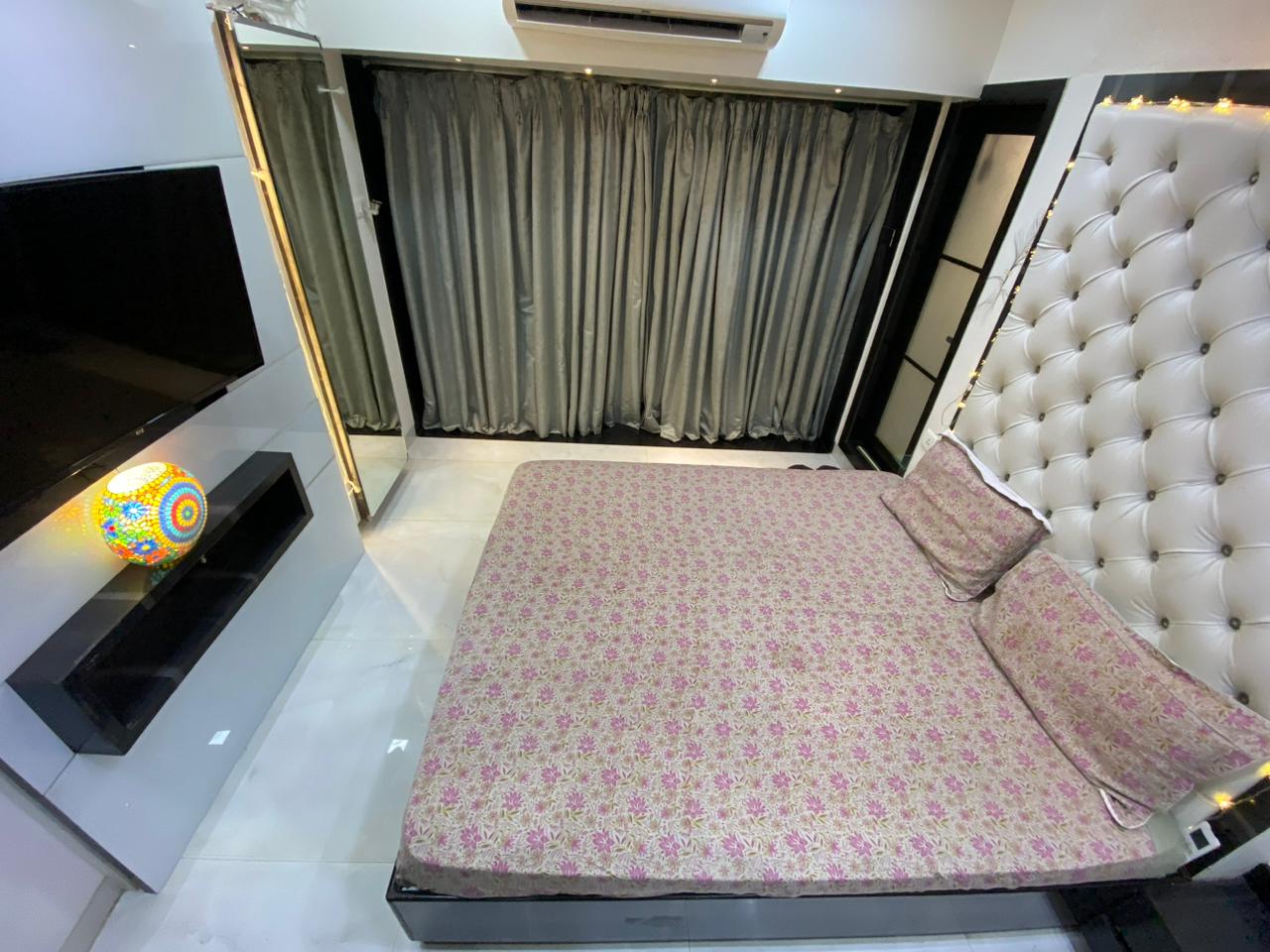 Ultra-Premium SEA-TOUCH 4 BHK for Sale | Uninterrupted Arabian Sea + Sea Link View | Beachfront Property | Mumbai’s Rarest Category – TRUE SEA-TOUCH, Not Just Sea-View.