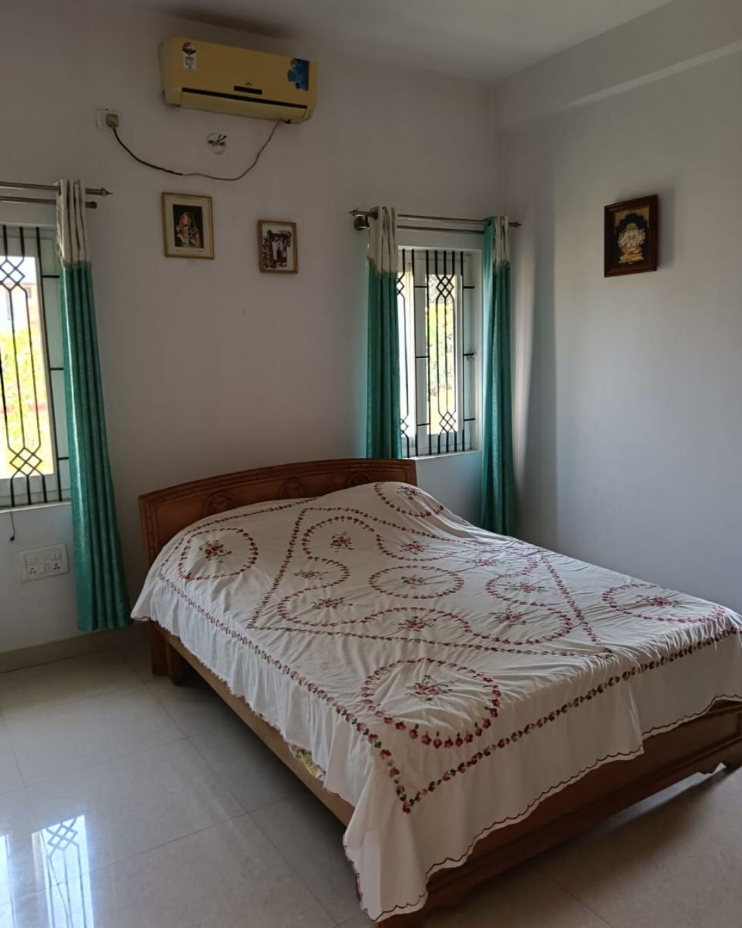 Spacious 4-Bedroom Villa for Rent in Bagalur Gated Community