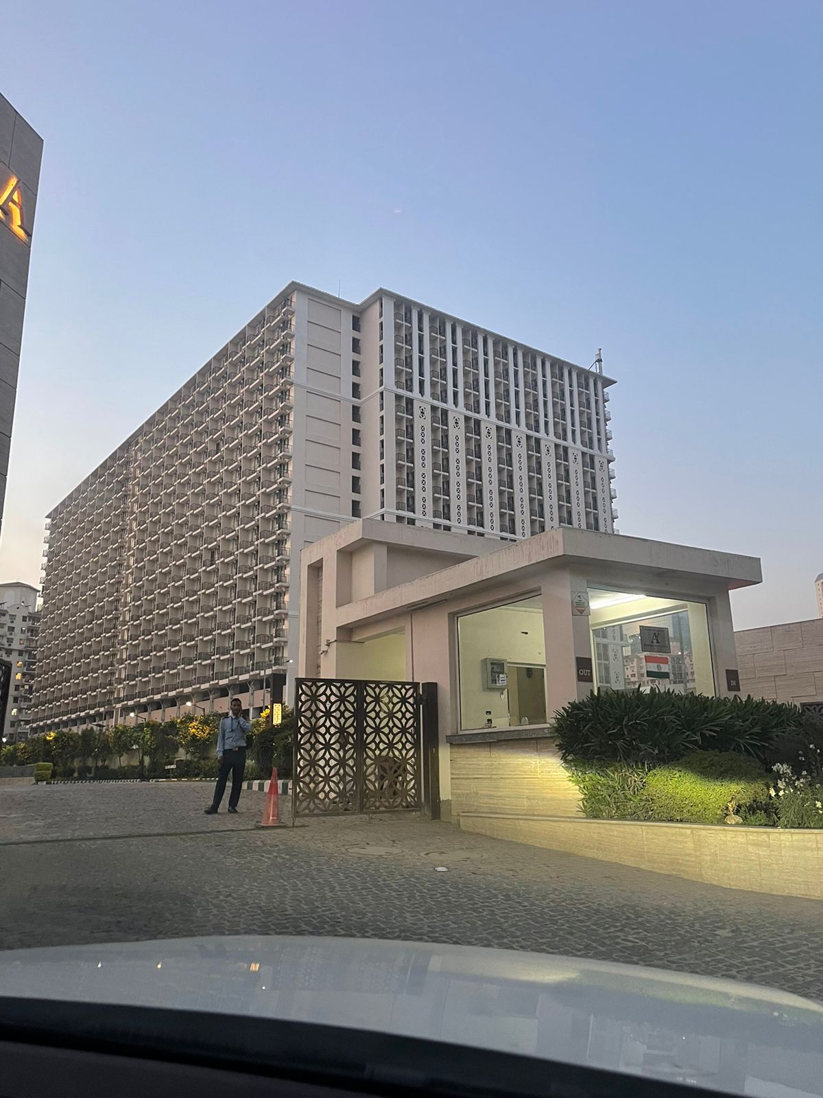 DLF Mangoliya EWS Sector 53 Gurugram 