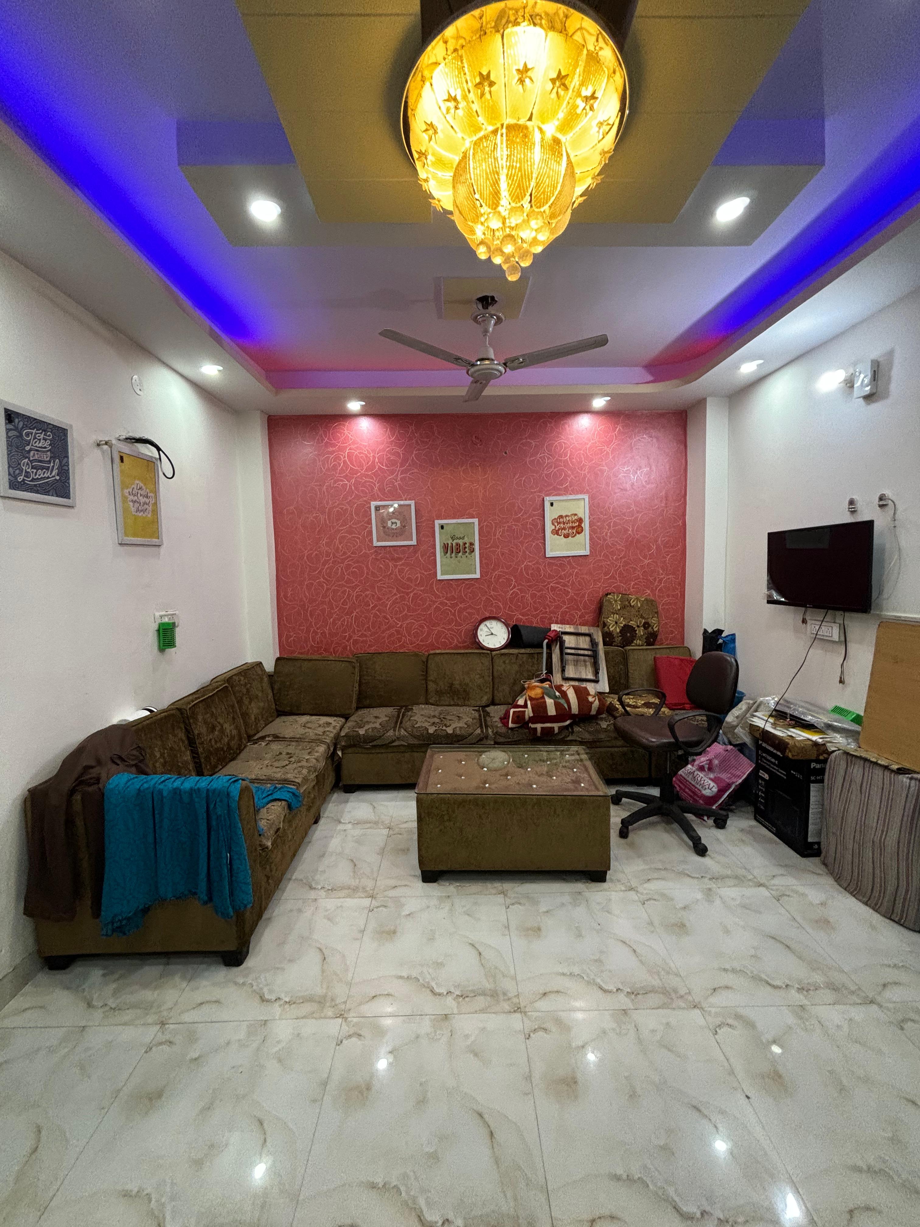 Luxury Furnished Room Available for Girls – Dwarka Sector 3