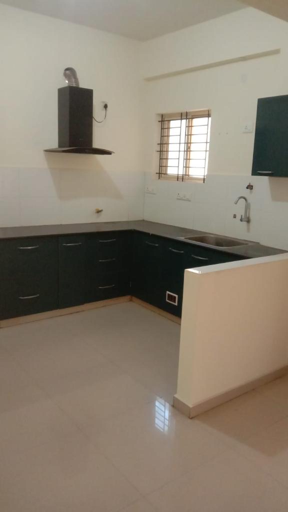 2bhk @ vyshnavi towers Whitfield 