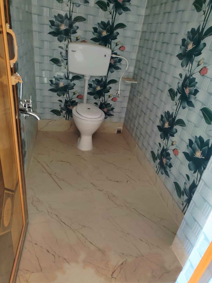 2 Bhk Prime location at Bakultala near B Garden